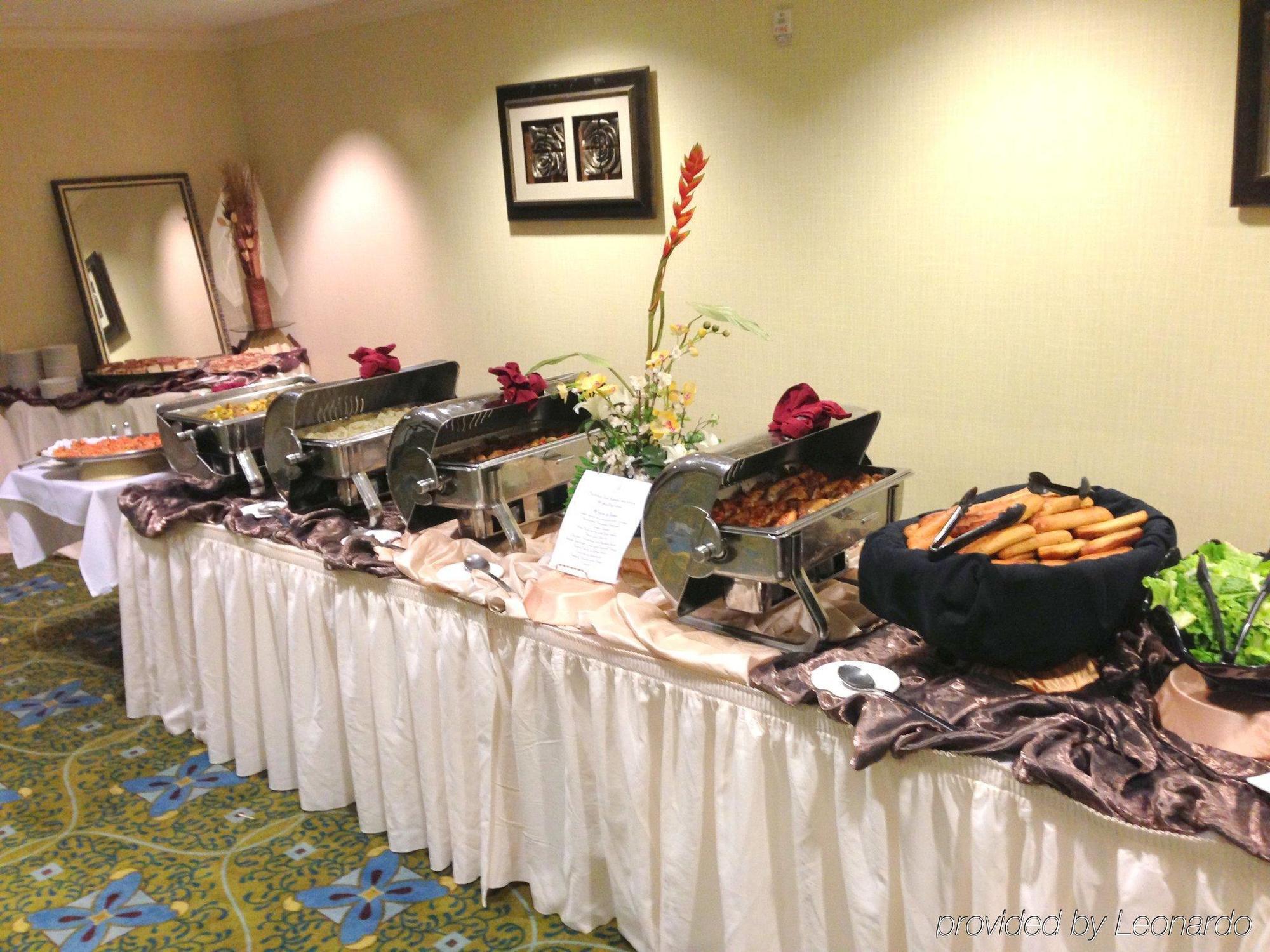 Holiday Inn Atlanta/Roswell By Ihg Bagian luar foto