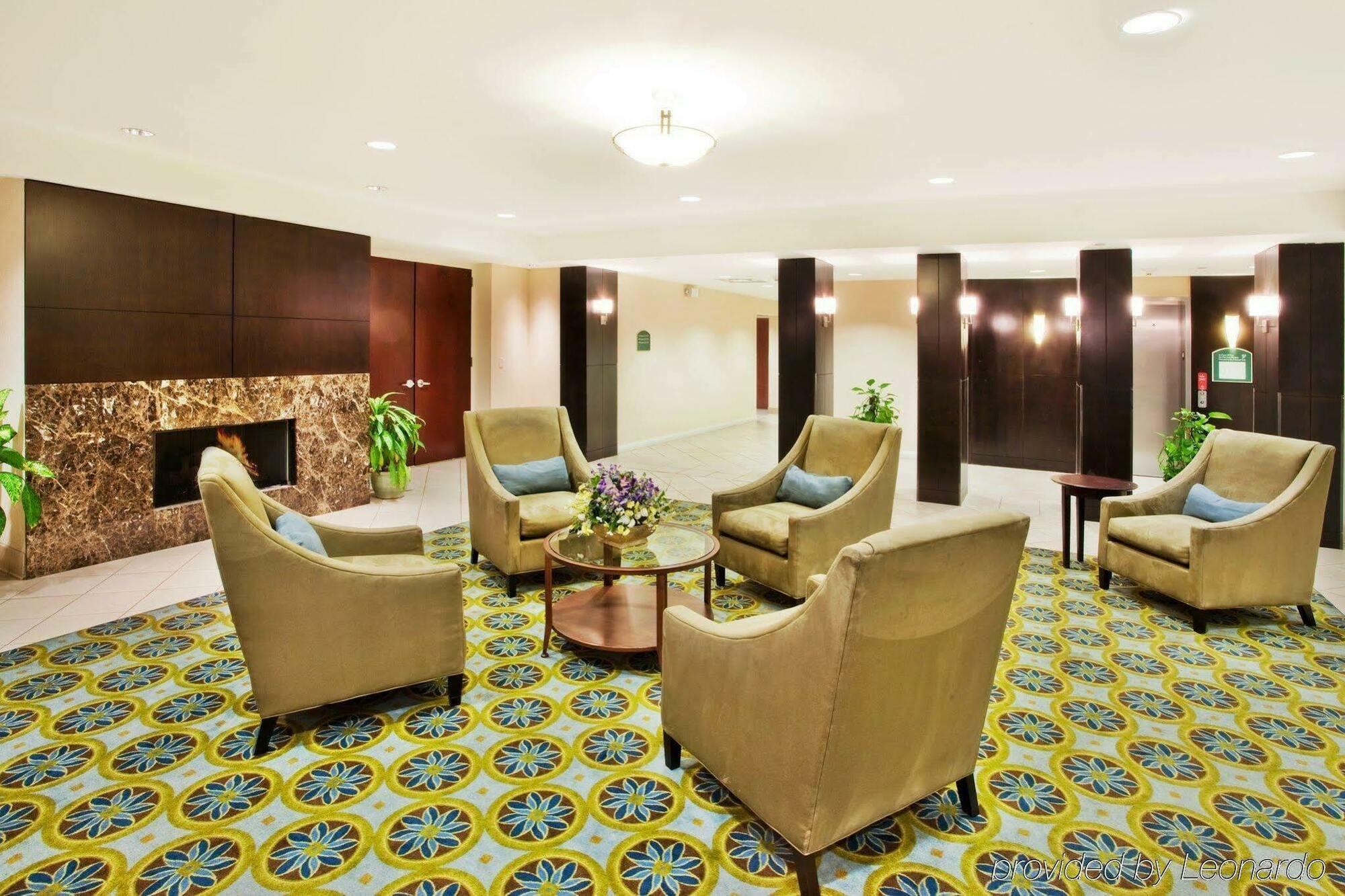 Holiday Inn Atlanta/Roswell By Ihg Bagian luar foto